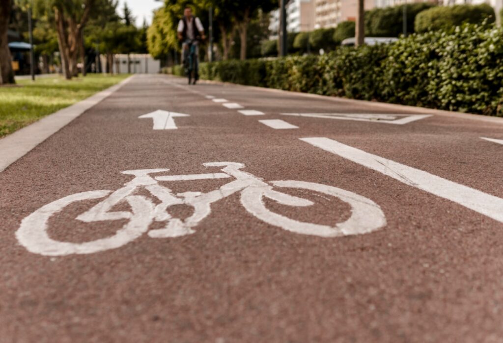 Kontynuacja budowy trasy rowerowej ze Złocieńca do Wałcza zapewniona dzięki porozumieniu z gminą